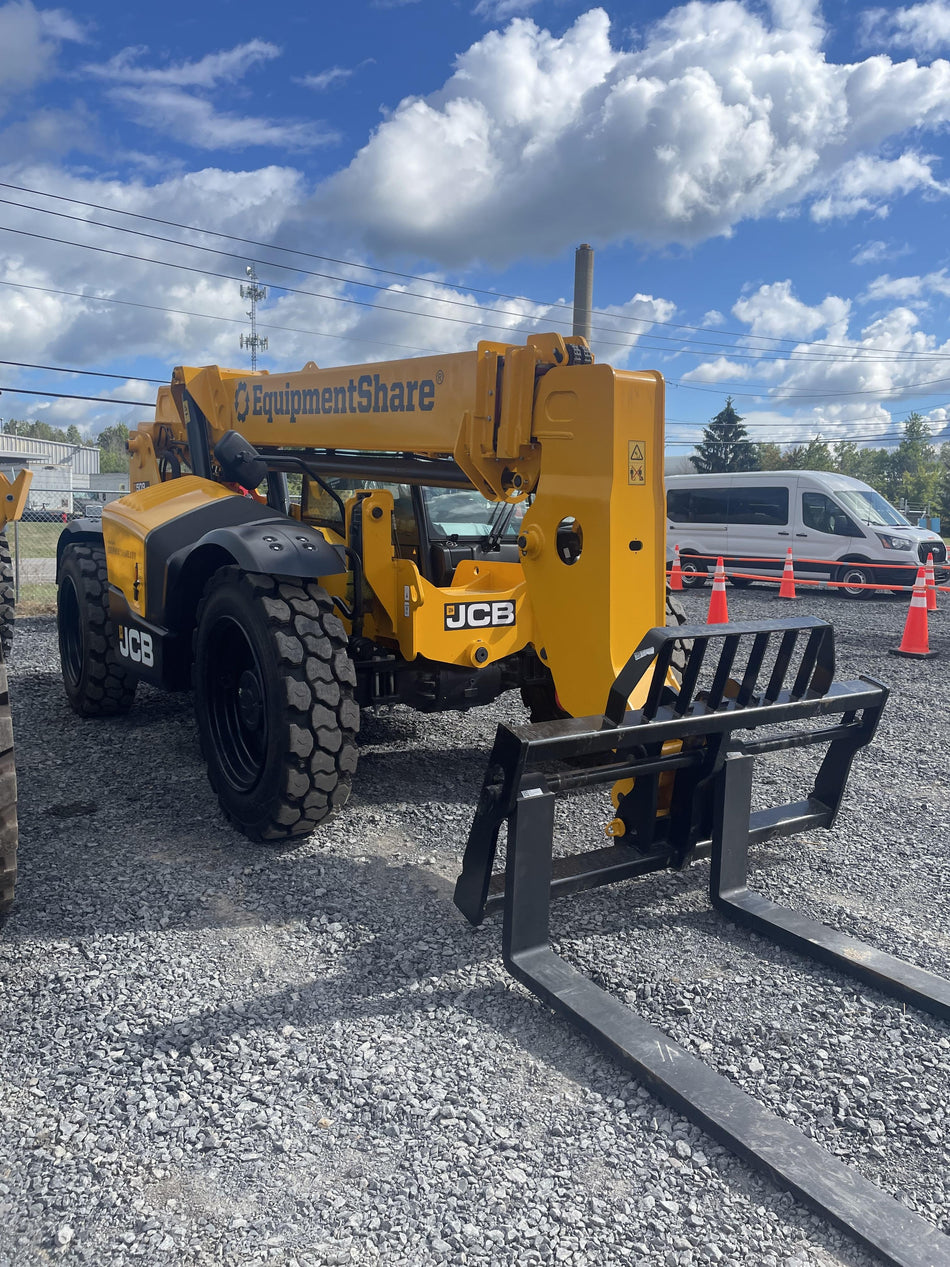 2025 JCB 509-42