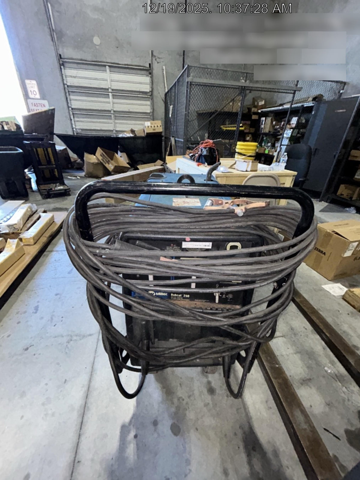 2019 Miller Electric BOBCAT 250 951600 PKG-250 amp Propane Welder, Standard w/Running Gear, Bracket, Hose"250 amp Propane Welder, Standard w/Running Gear, Bracket, Hose