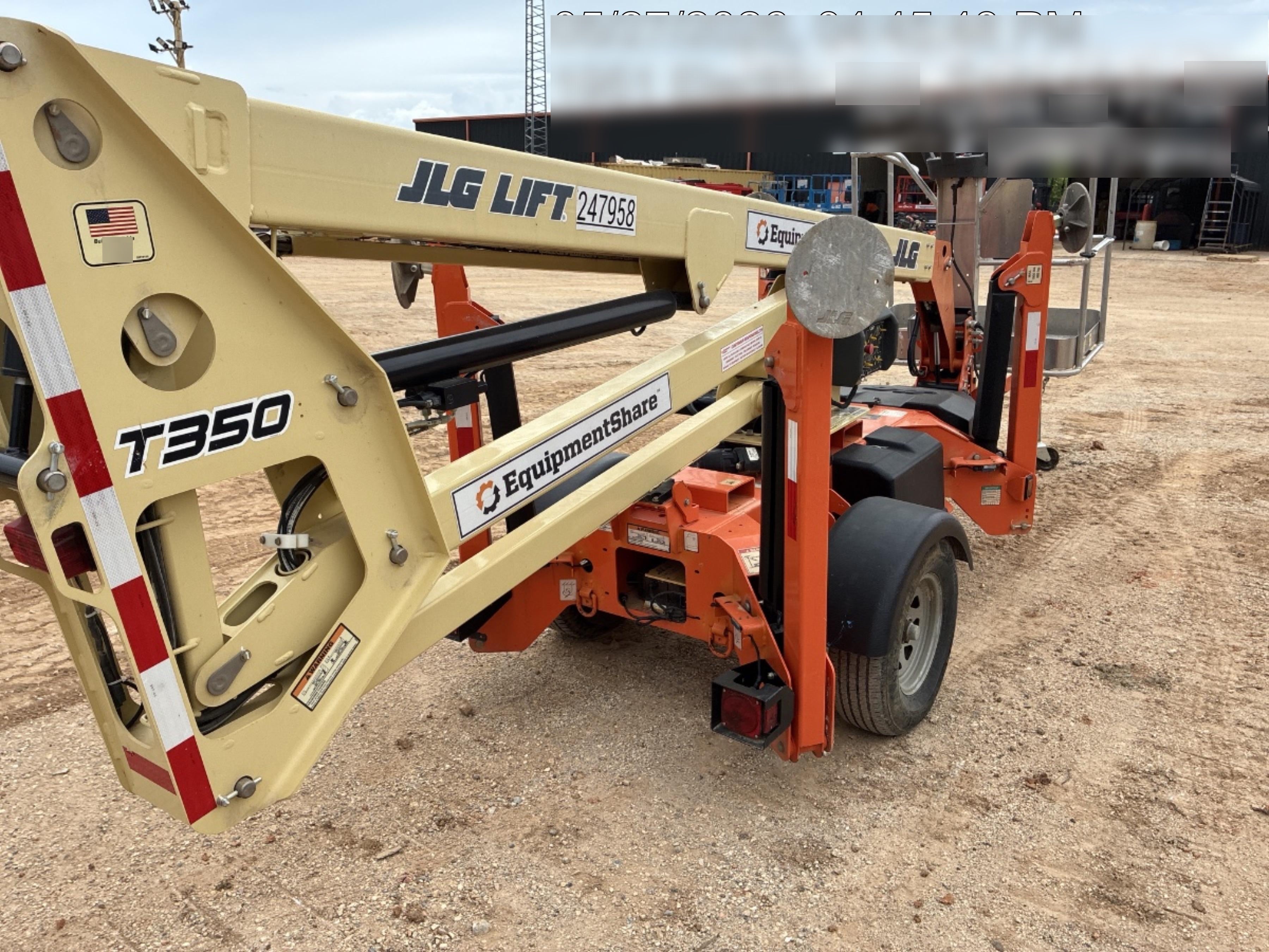 2022 JLG T350