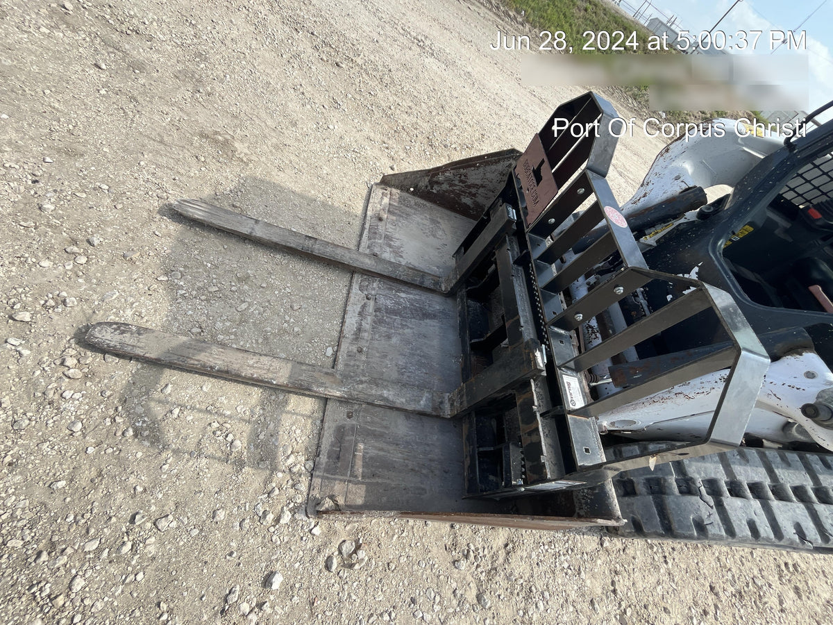 2023 VIRNIG 48" Pallet Forks - Virnig