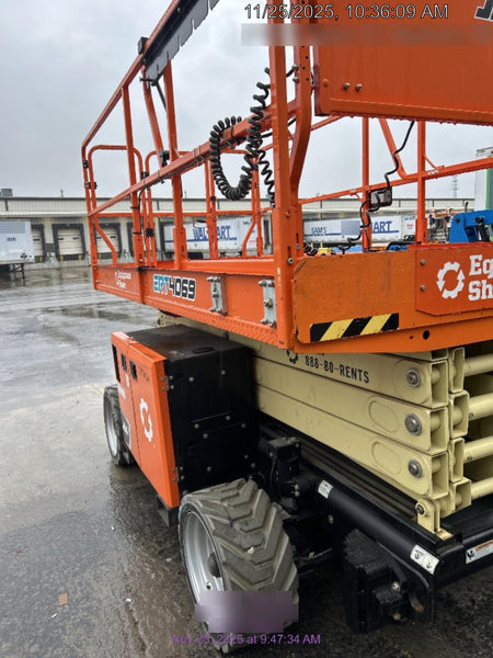 2022 JLG ERT4069