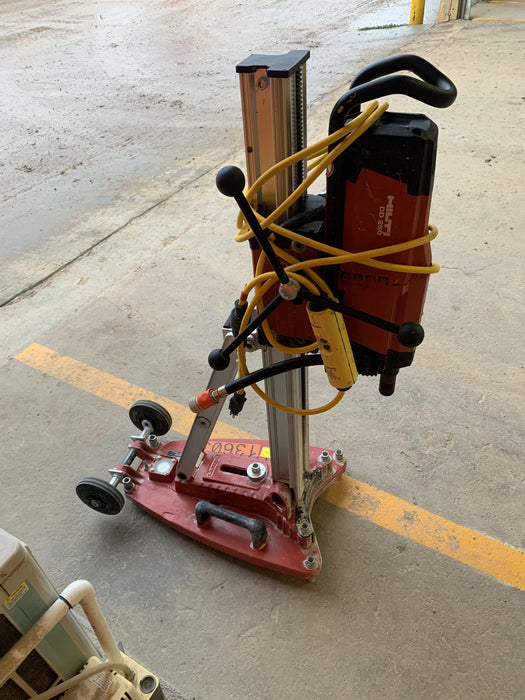 2021 HILTI DD250E