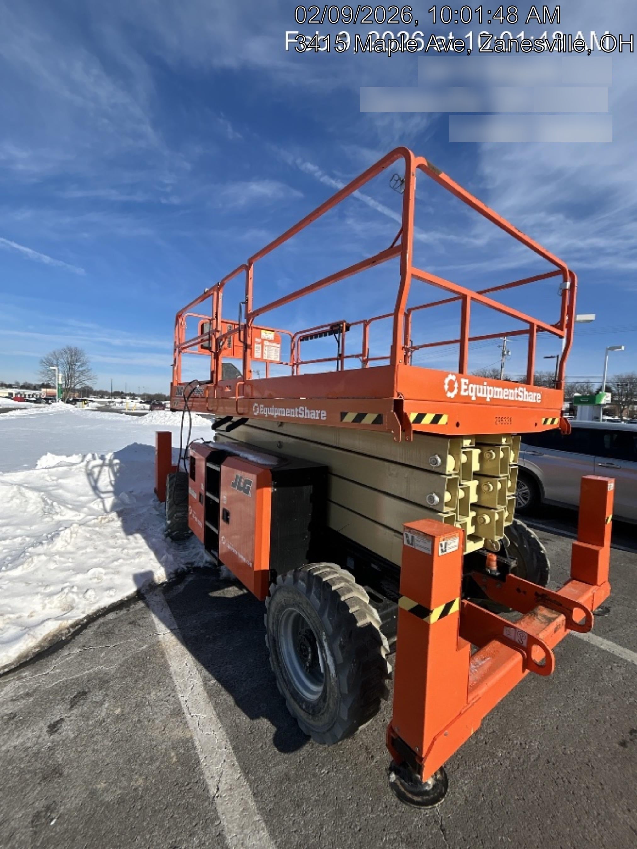2023 JLG RT4394