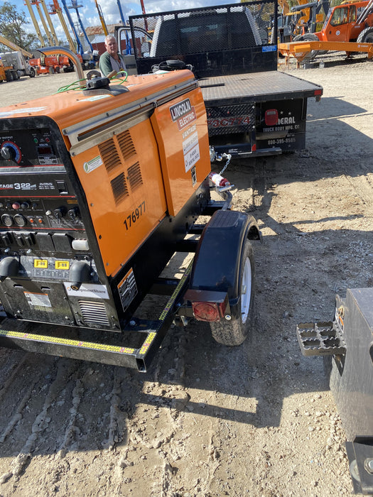 2021 Lincoln Electric Vantage 322 Vantage 322 Ready Pak 3 w/ Decals, ORANGE (includes trailer, cable rack, fender light kit) NO Telematics