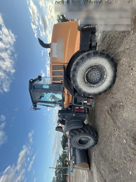 2023 CASE 821G