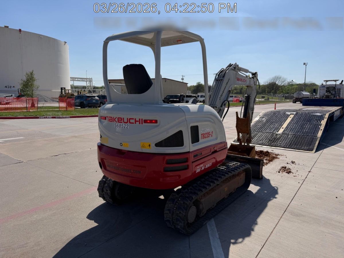 2025 TAKEUCHI TB235-2R