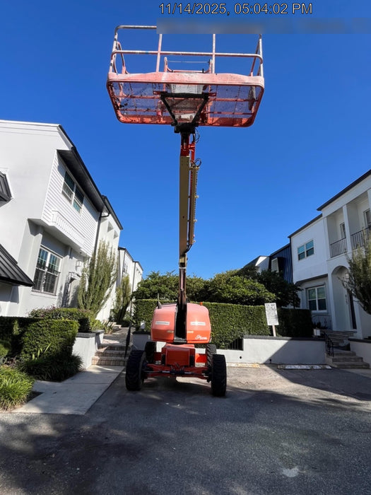 2021 JLG 400S