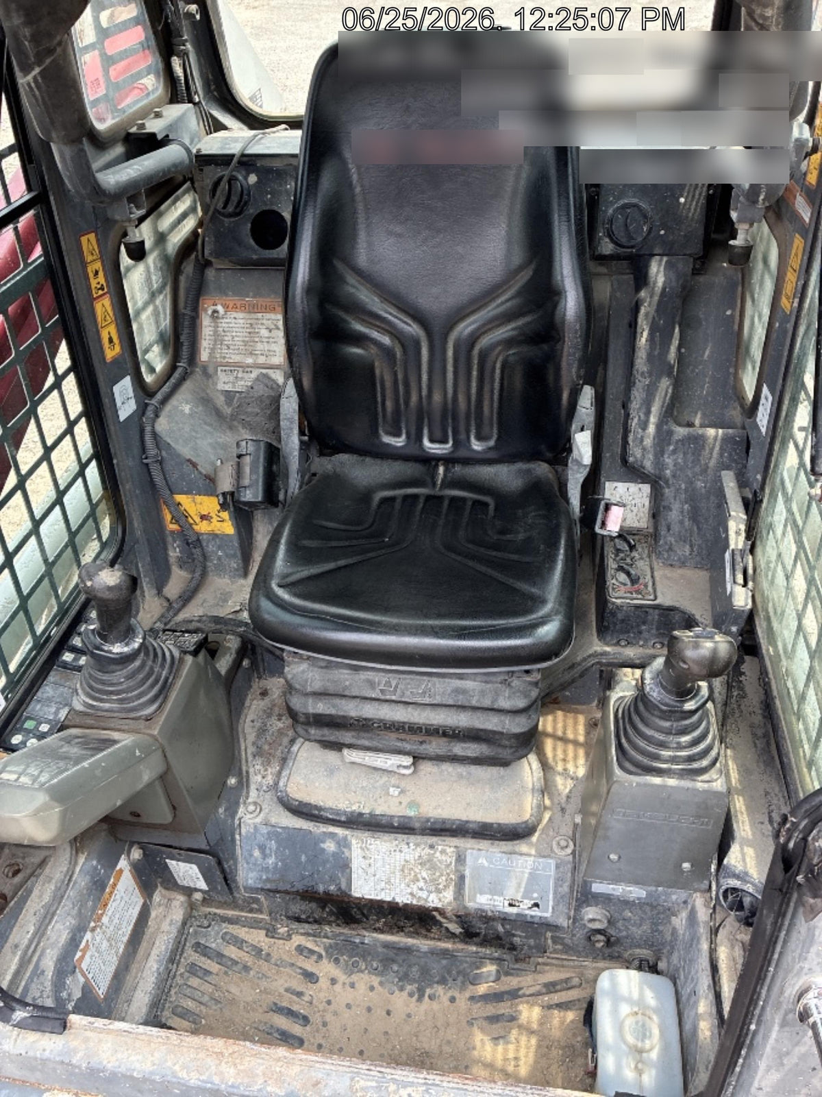 2019 Takeuchi TL8 Cab, Heat/AC, Defroster, 15" Wide Rubber Tracks, Back-up Alarm, Front & Rear Working Lights, Auxiliary Hydraulics, Two-Speed Travel, Electronic Monitoring System, Hydraulic Universal Quick Hitch 76" HD Dirt Bucket with 8 Teeth, 20.3 cubic feet Capacity