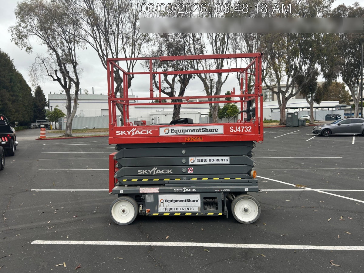 2022 SKYJACK SJ4732