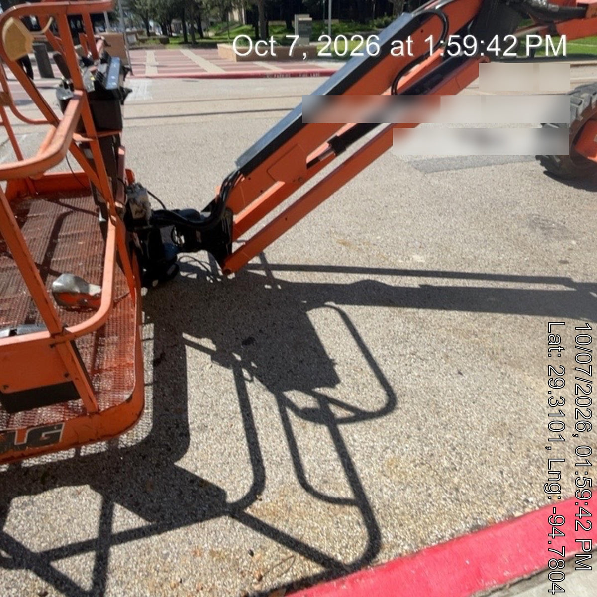 2019 JLG 600AJ