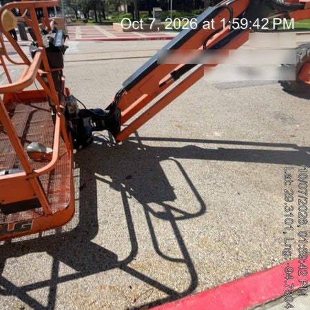 2019 JLG 600AJ
