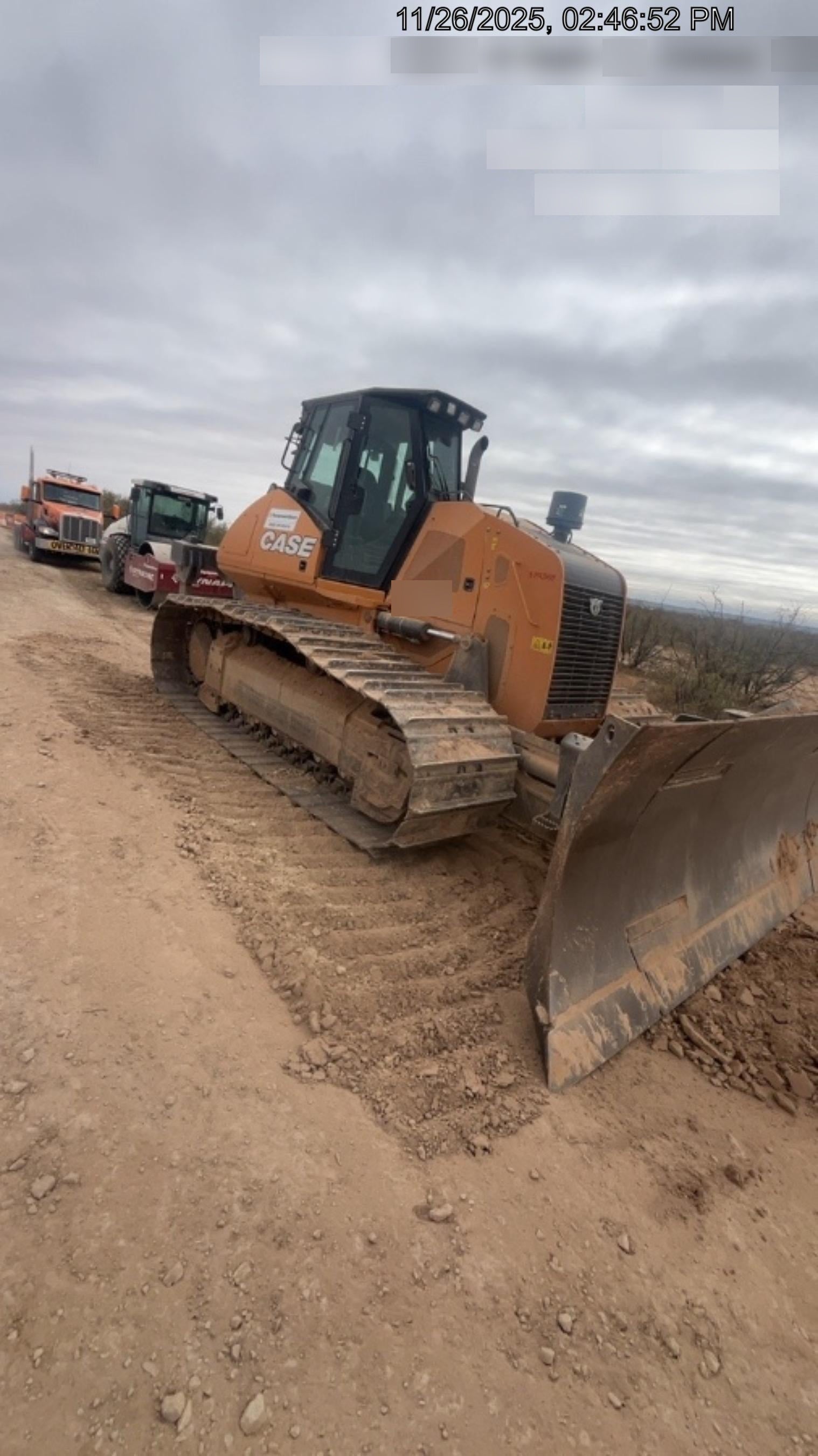 2021 CASE 2050M