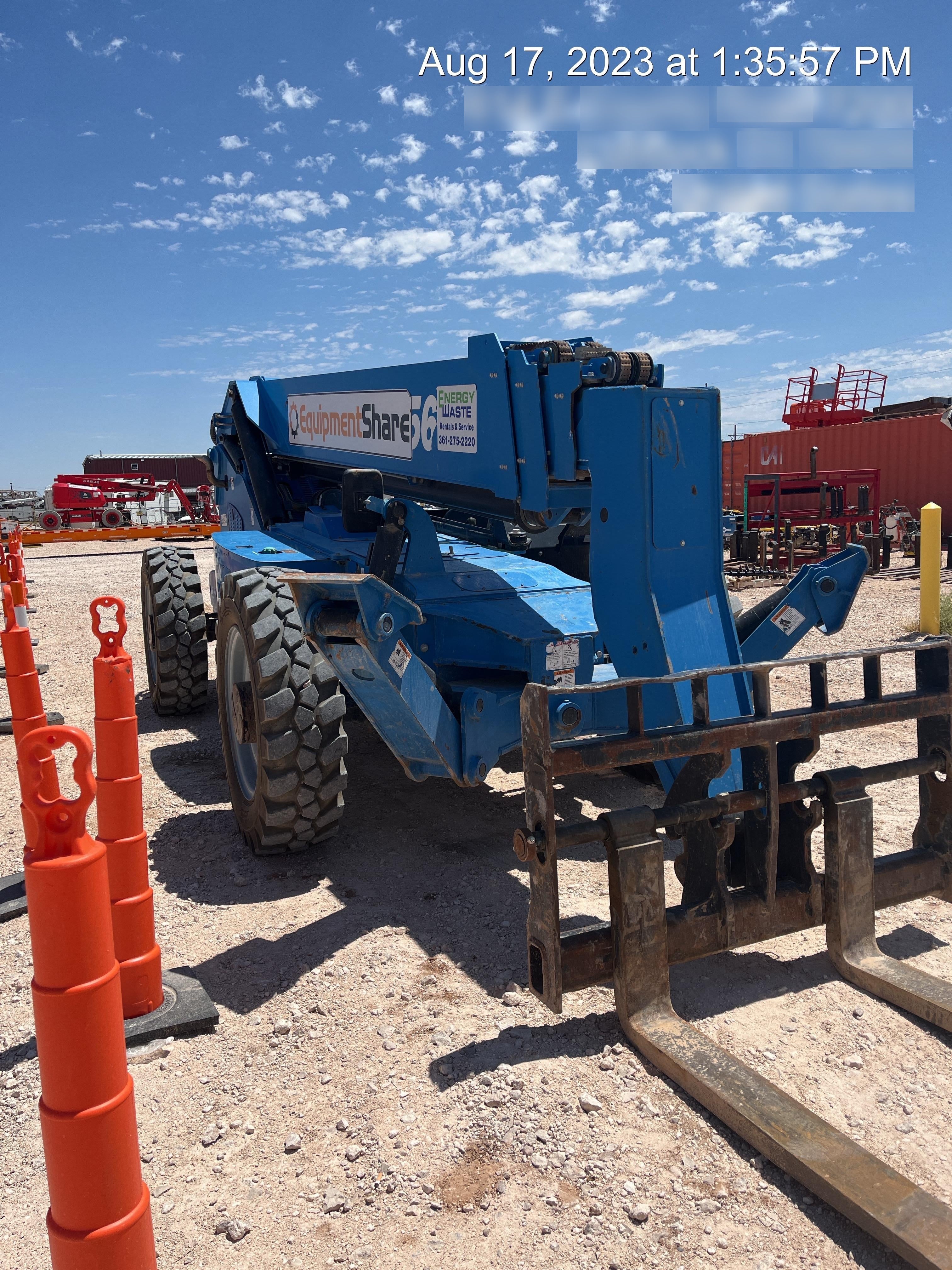 2017 GENIE GTH-1056