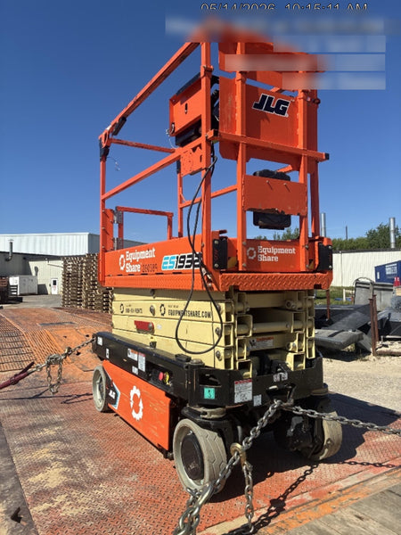 2022 JLG ES1932