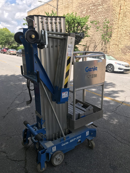 2020 GENIE AWP-30S