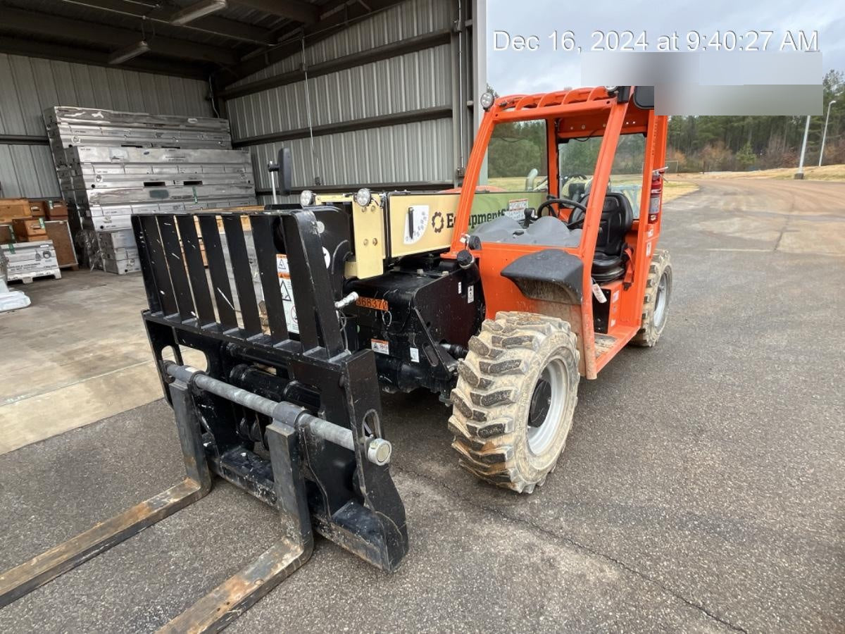 2023 JLG G5-18A