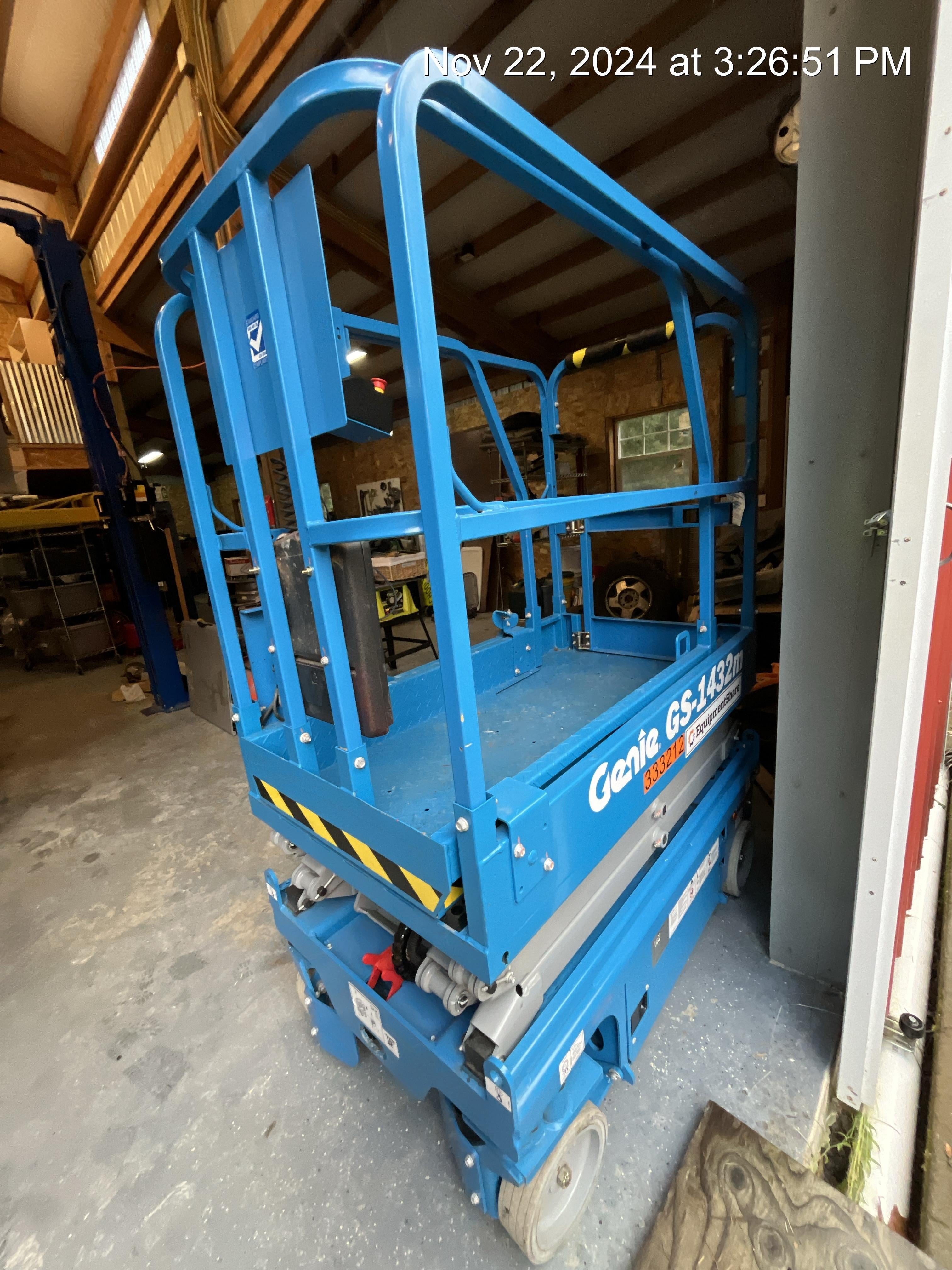 2023 GENIE GS-1432