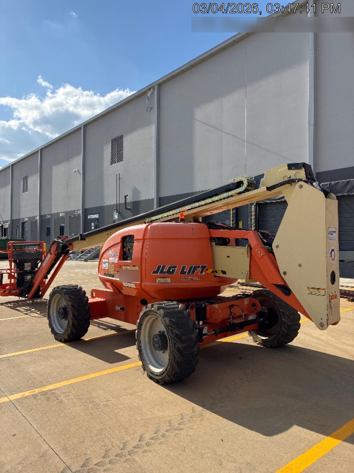 2019 JLG 600AJ