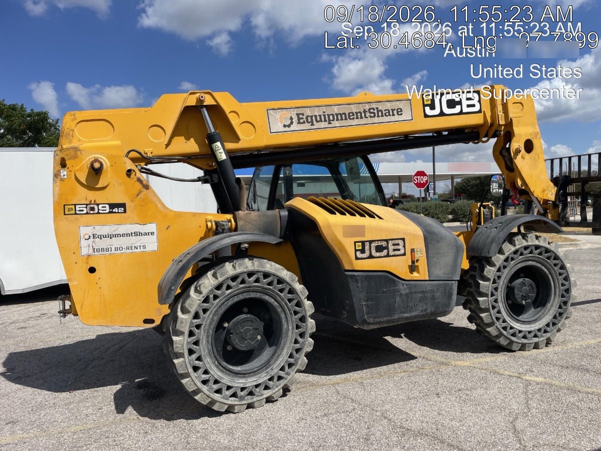 2019 JCB 509-42 JCB 509-42 Enclosed Cab, 74 HP, Solid Tires, Worklights, Beacon, Aux Hydraulics, Lifting Eye, 60" Carriage/60" Forks