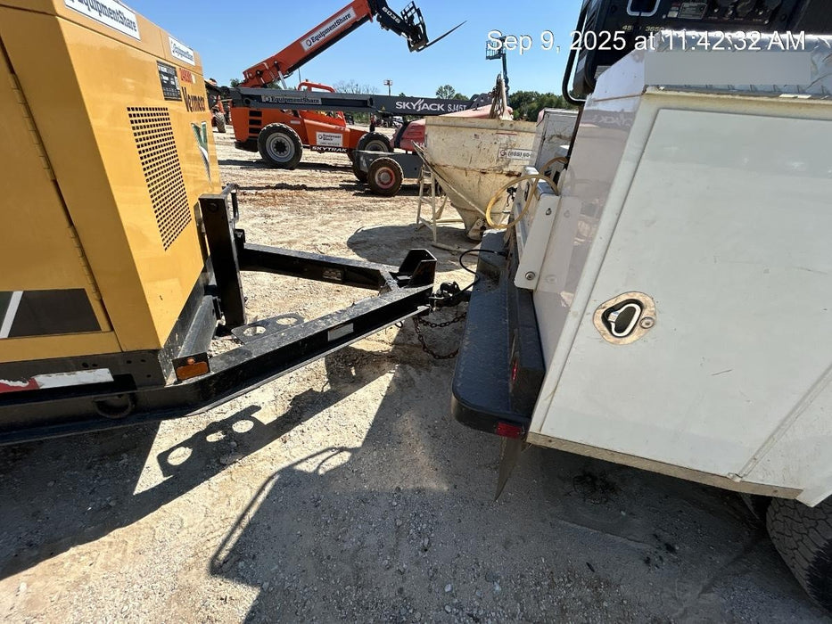 2022 VAC-TRON LP573XDT