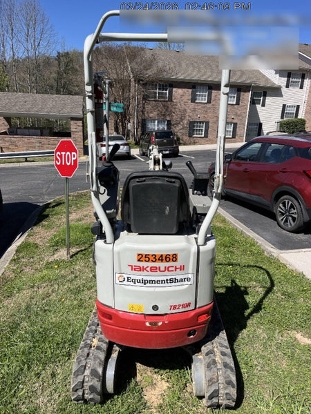 2022 TAKEUCHI TB210R
