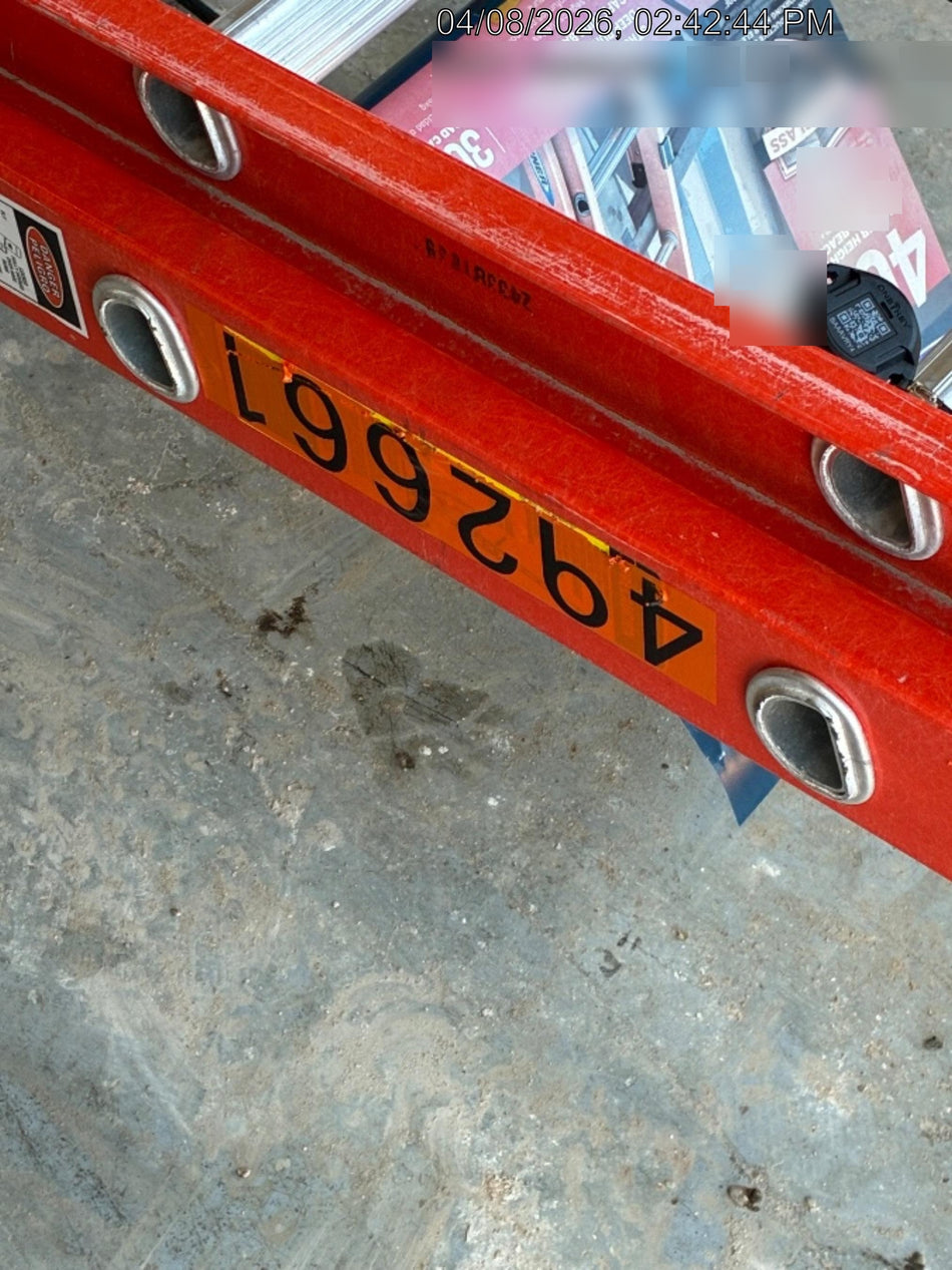 2025 WERNER D6240-2