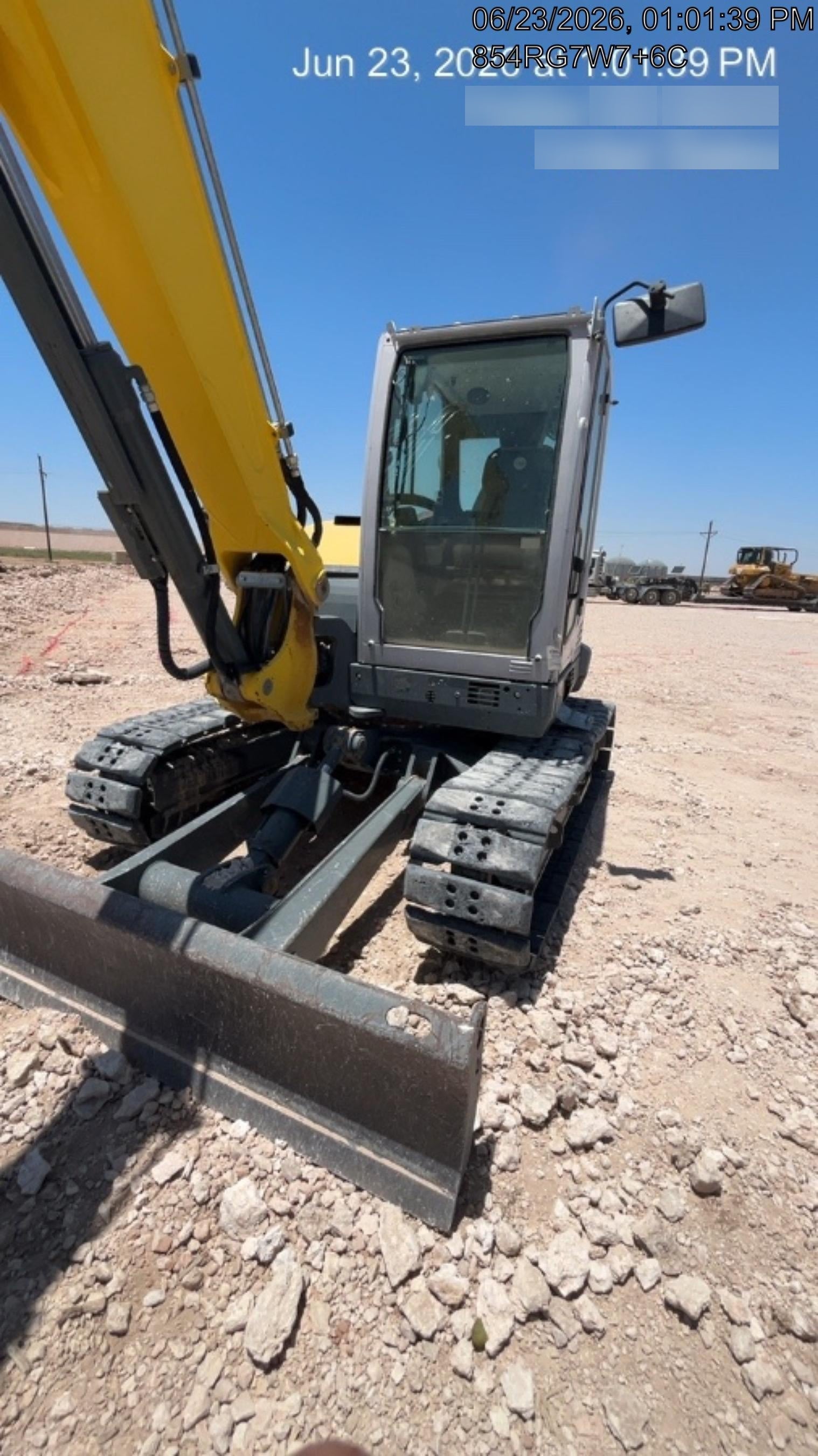 2019 Wacker Neuson ET90 Enclosed Cab, Hybrid Tracks, Long Dipperstick, T4, Hydraulic Thumb w/Manual QC, Buckets: 18/24/36"