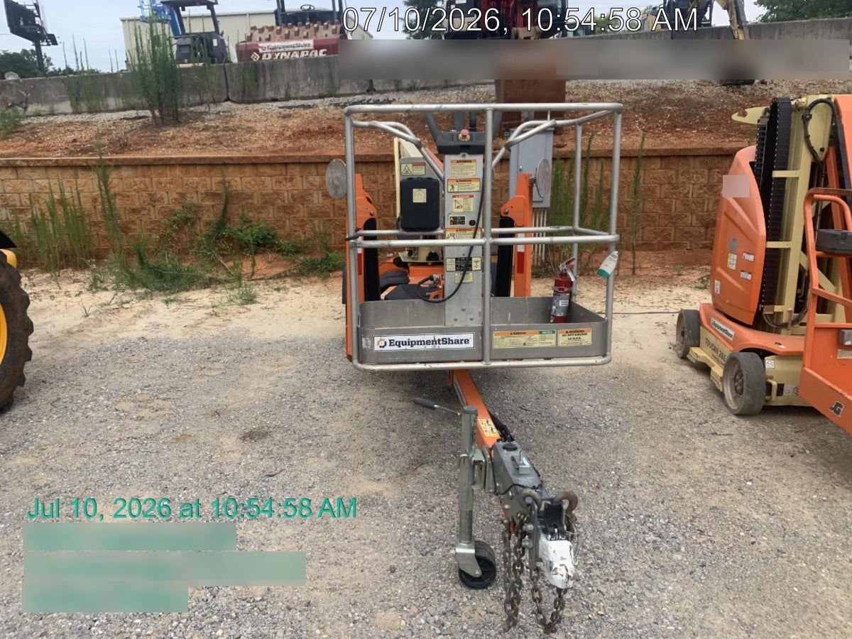2022 JLG T350