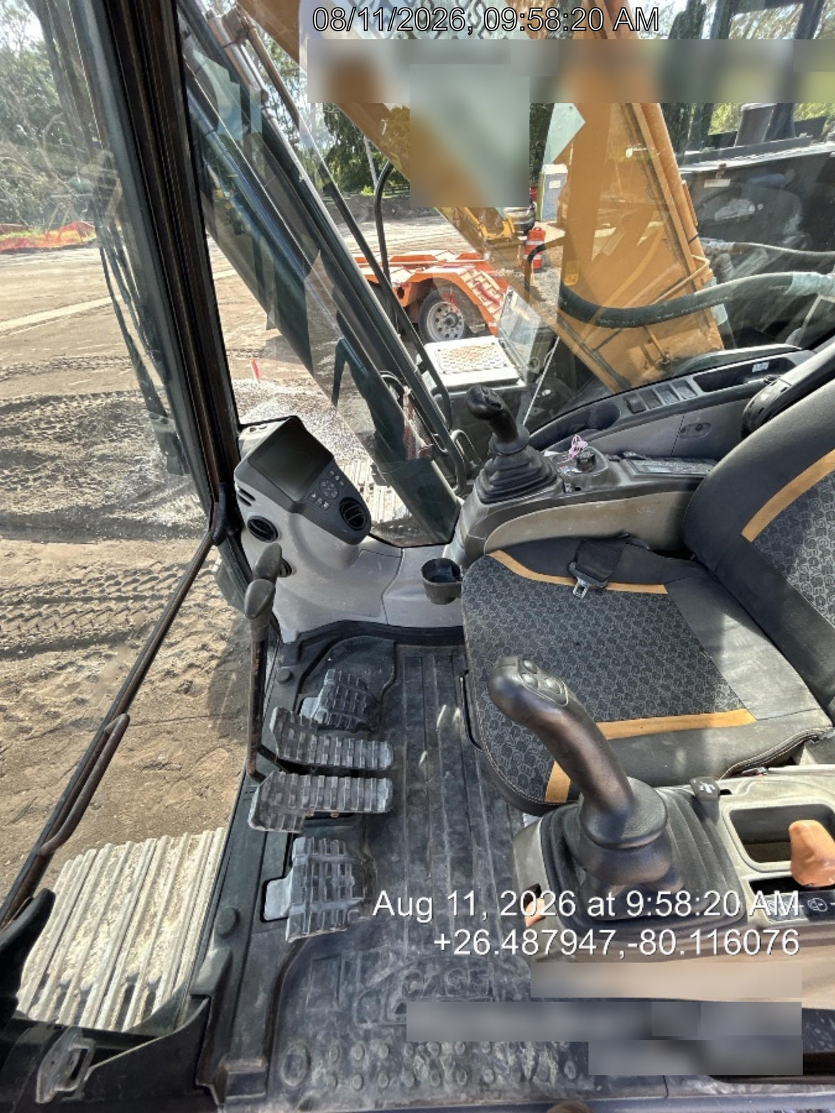 2017 CASE CX210D