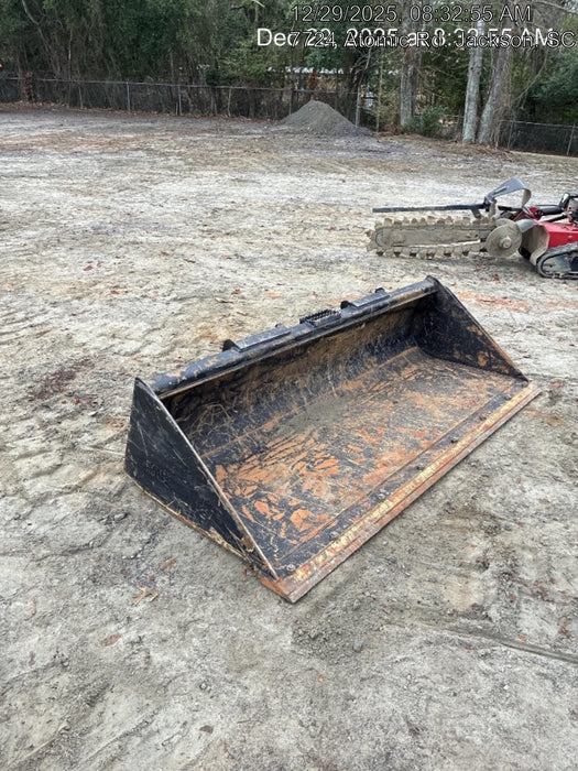 2025 JOHN DEERE 84" Bucket - John Deere