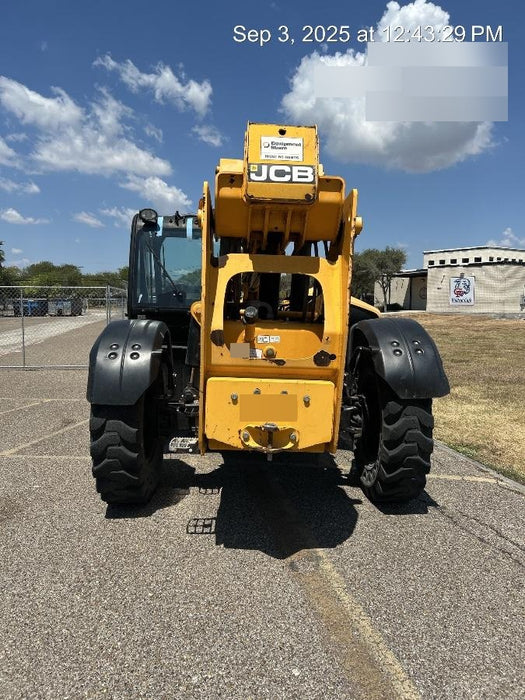 2019 JCB 509-42 Cab/Heat/Air, 74 HP, Solid Tires, STD Worklight, Beacon, Aux Hydraulics, Lifting Eye, Back up Alarm w/66" Carriage/60" Forks
