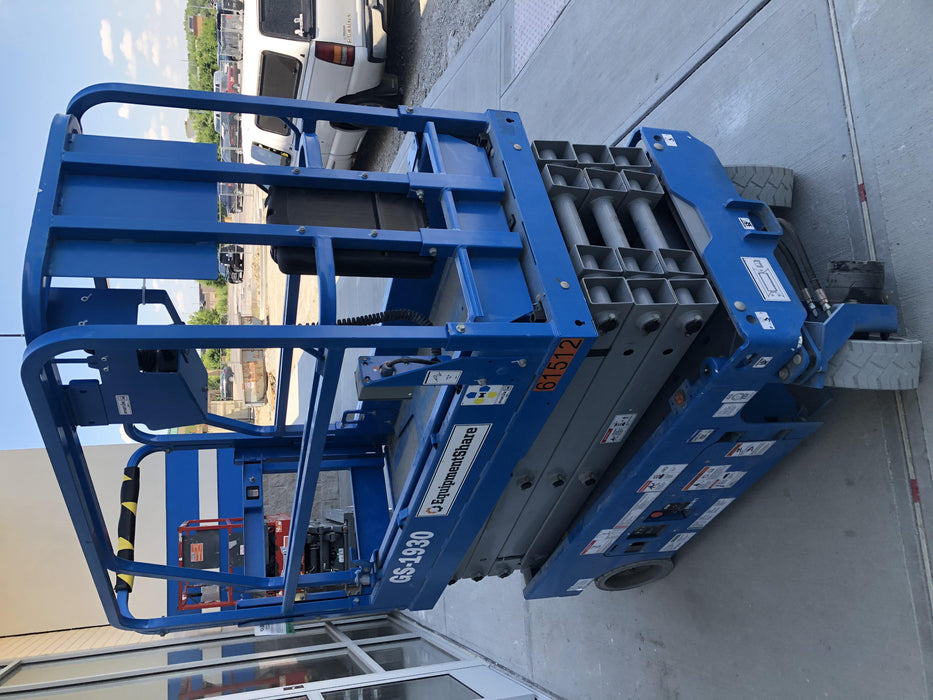 2020 Genie GS-1930 Solid Non Marking Tires, Beacon, Folding rails with half height swing gate