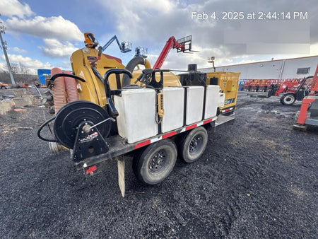 2022 Vac-Tron LP573XDT T4 Koehler Diesel Engine, 500 Gallon Debris Tank, x2 100 Gallon Water Tanks