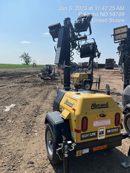 2022 Allmand NLV3GR (4) LED Light Fixture 350W, 23' Vertical Mast, 3kW Prime, Towable, ES Decals, T3