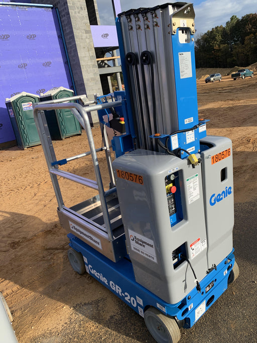 2021 GENIE GR-20