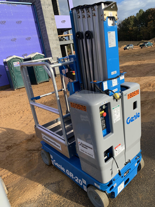 2021 GENIE GR-20