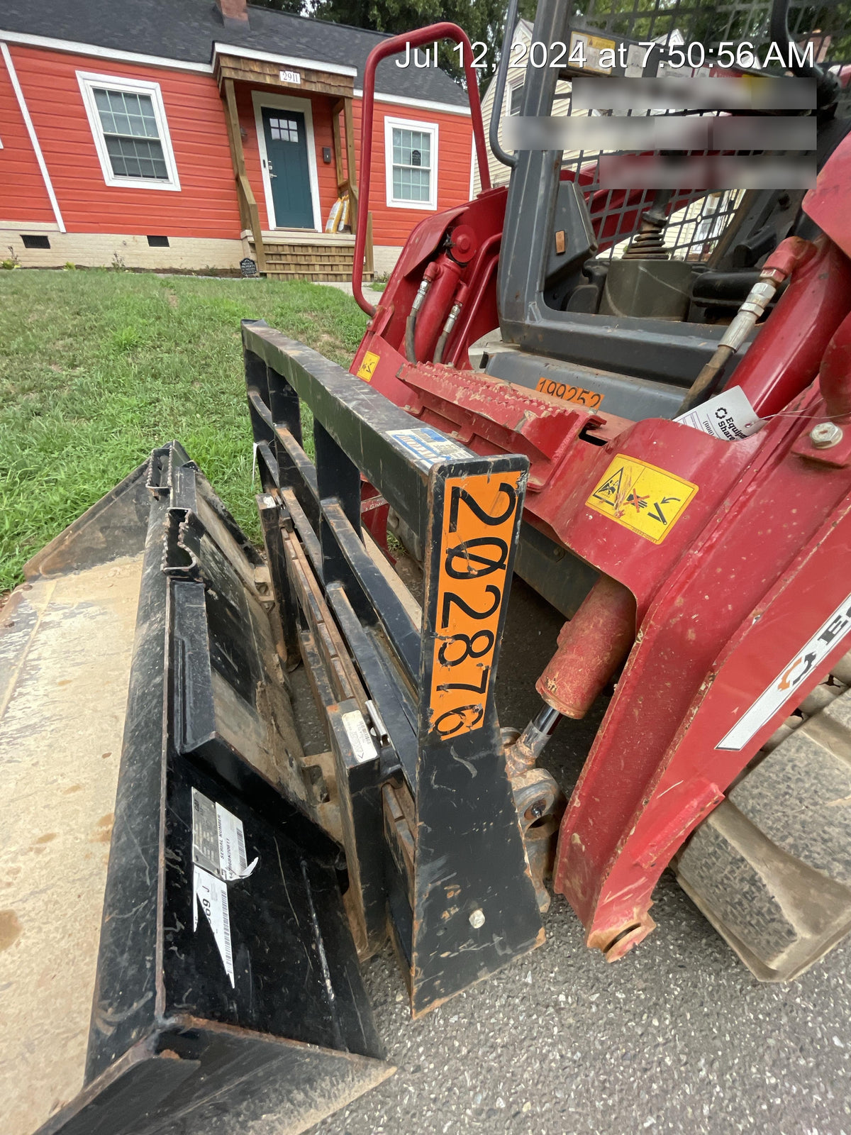2022 ARROW MATERIAL HANDLING 60" Pallet Forks - Arrow