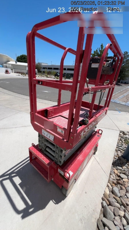 2020 MEC 1330SE Solid NM Tires, Steel Swing out Doors, LCS, Beacon, 900W Invertor