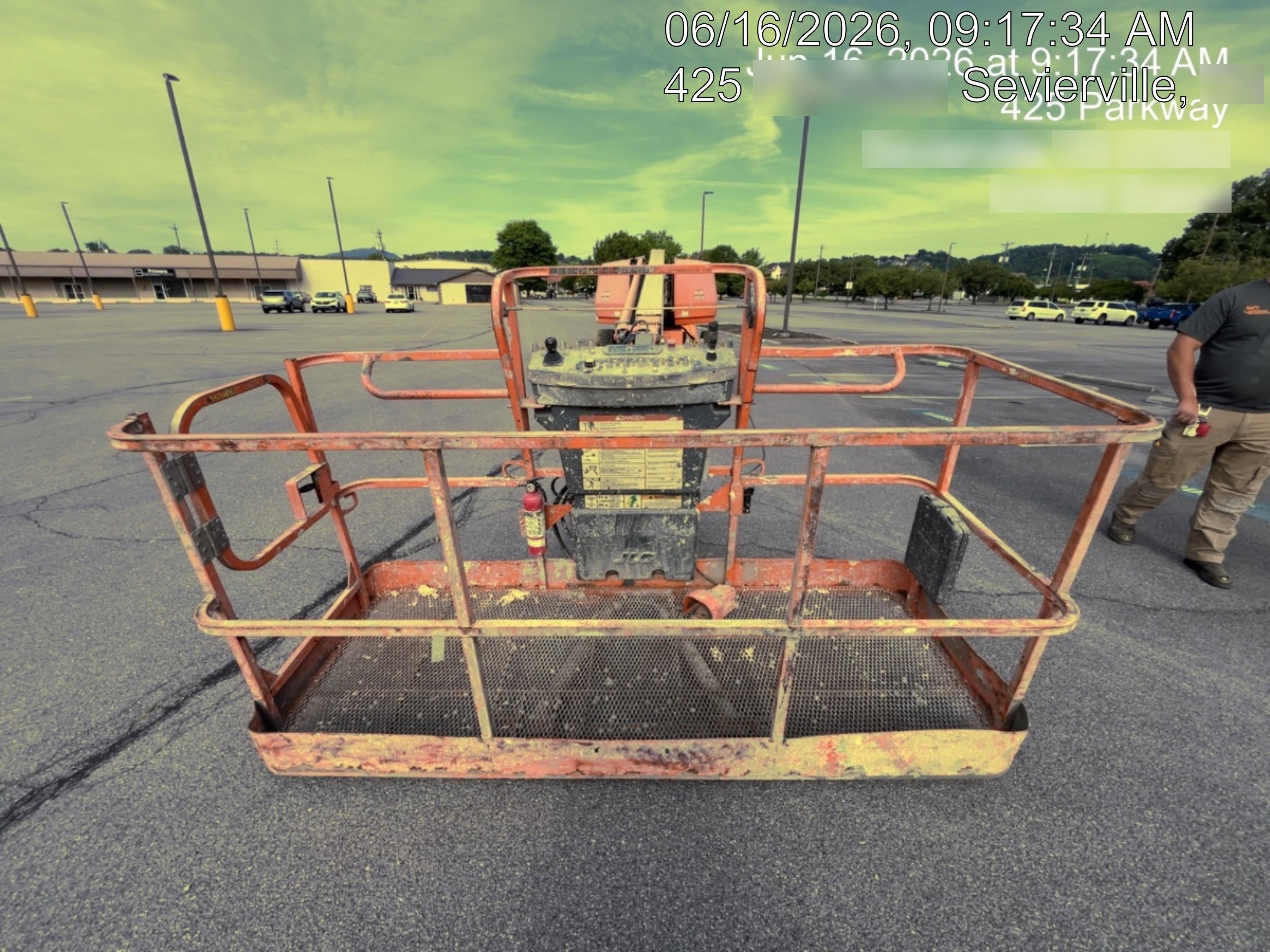 2019 JLG 660SJ