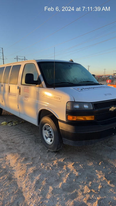 2023 CHEVROLET Express Van - Rental
