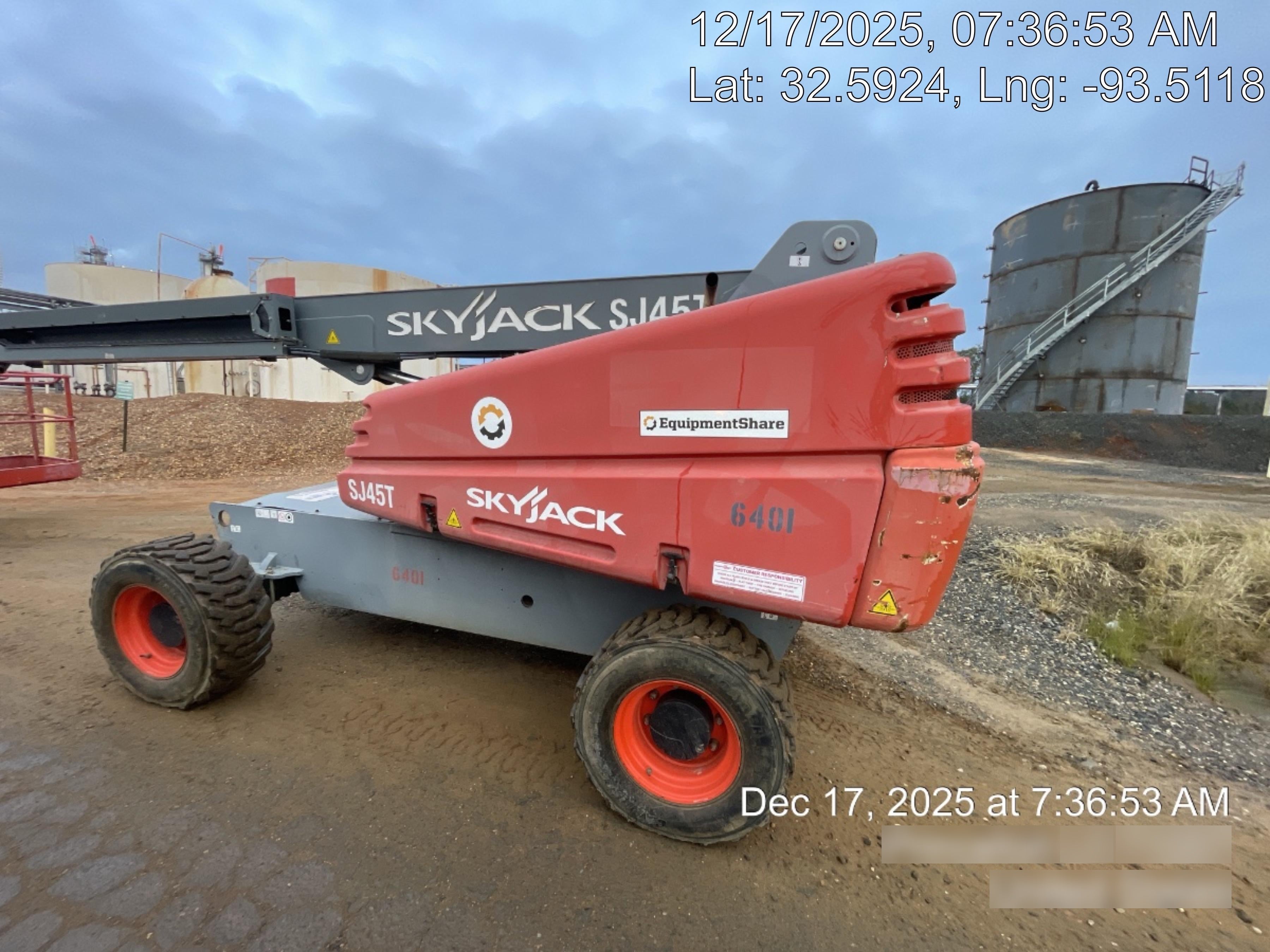 2017 SKYJACK SJ45T+
