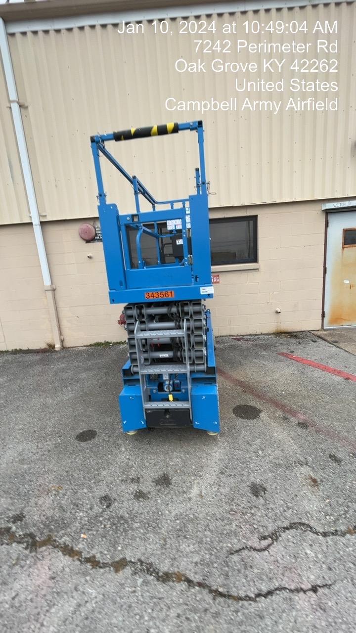 2023 GENIE GS-3232