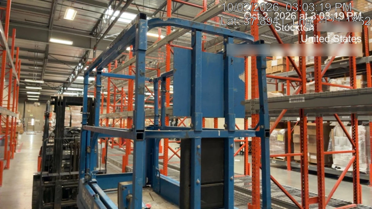 2020 Genie GS-1930 Solid Non Marking Tires, Beacon, Folding rails with half height swing gate, 800W Inverter