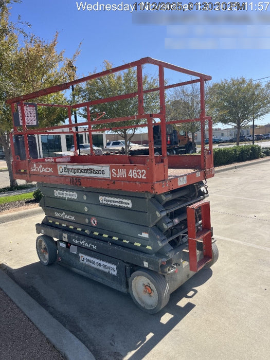 2016 Skyjack SJIII-4632 Skyjack SJ4632 Scissor Lift