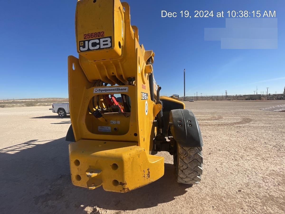 2022 JCB 512-56