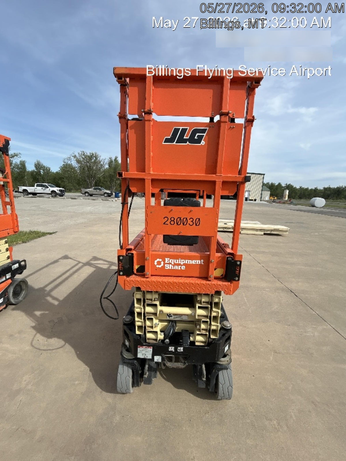 2022 JLG ES1932