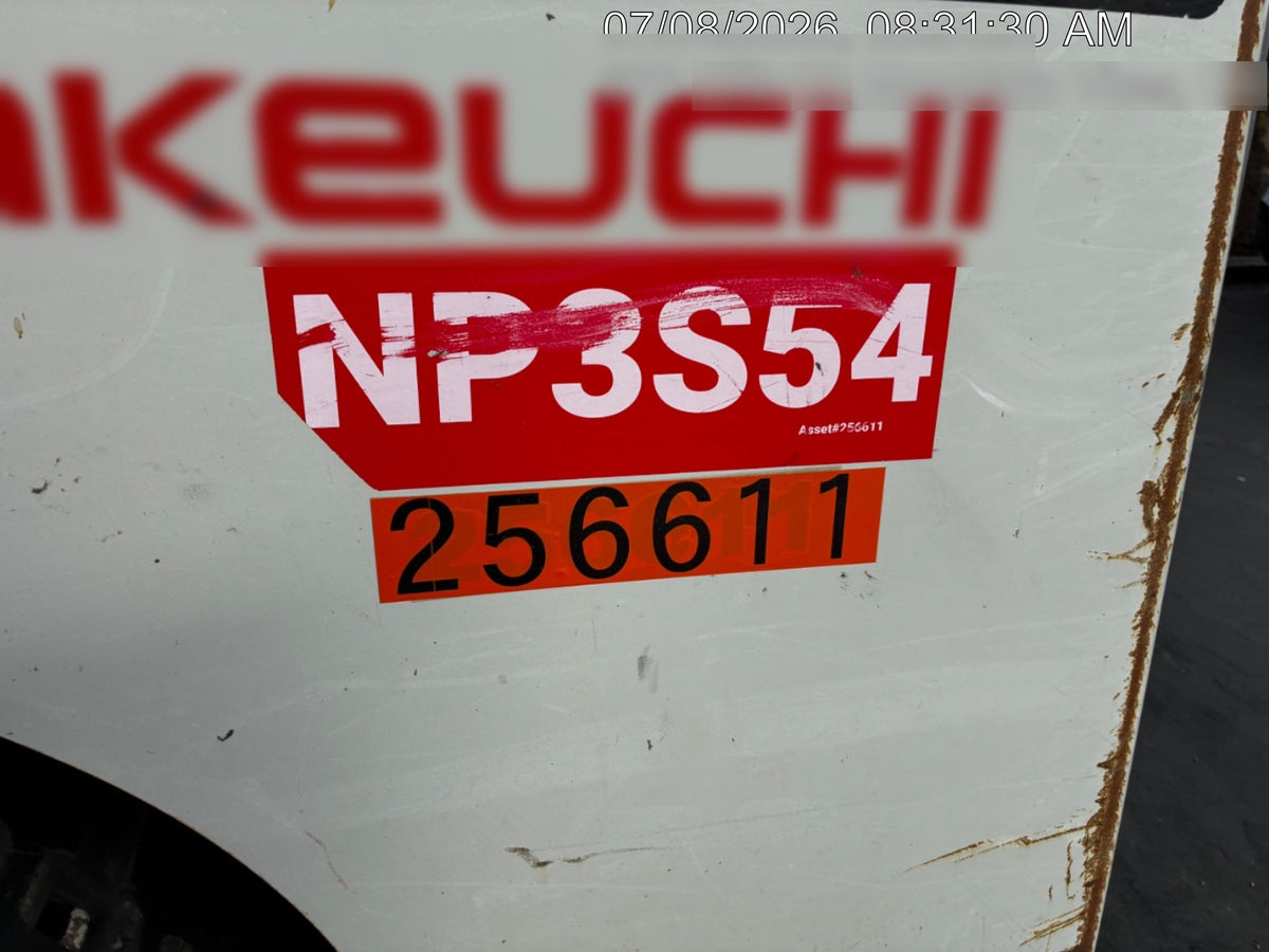 2022 TAKEUCHI TL8R2-CR