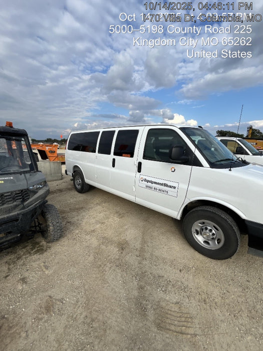 2025 CHEVROLET Express Van - Rental