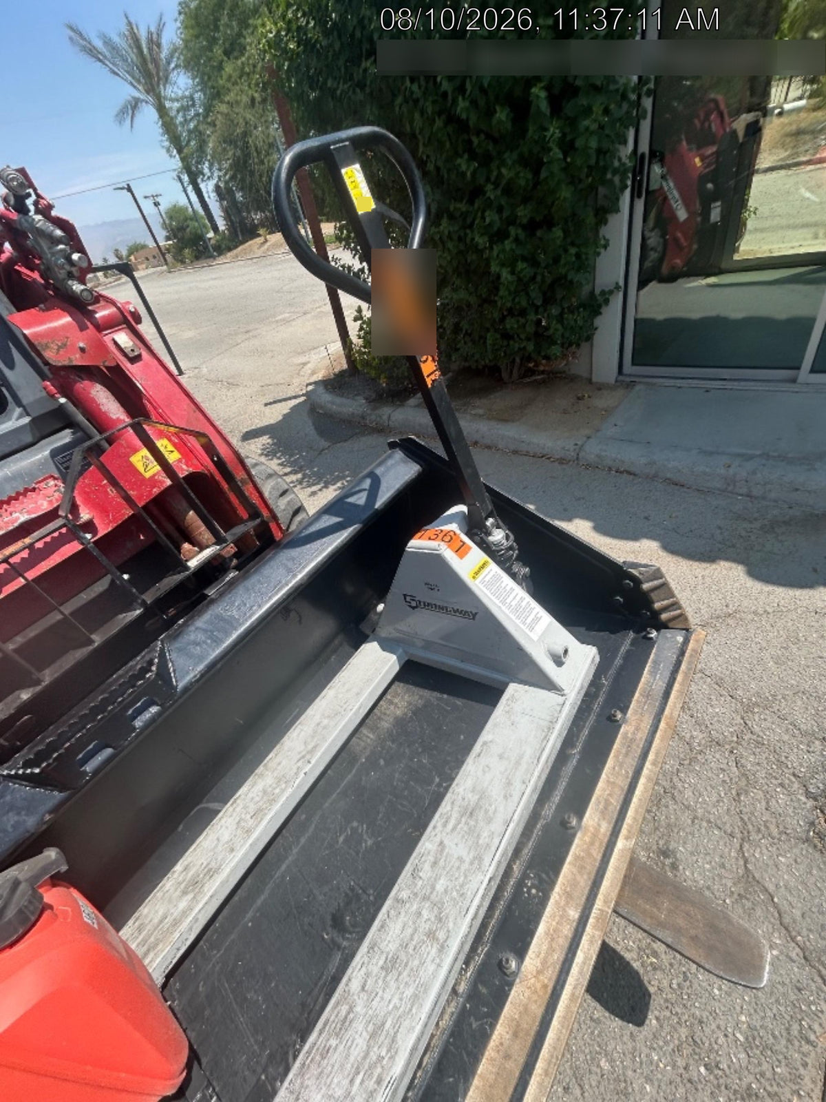 2025 STRONGWAY 4400 lb Pallet Jack
