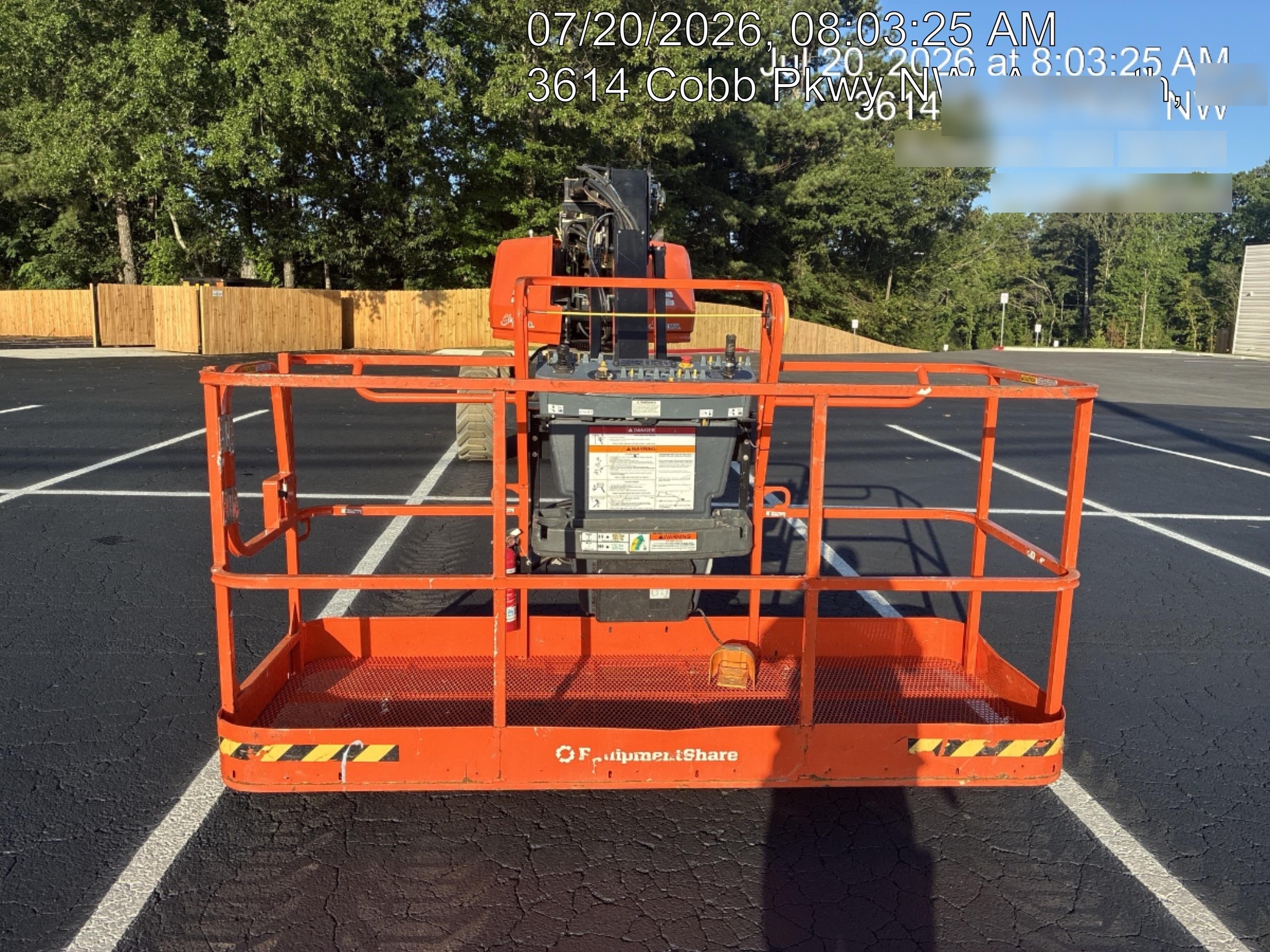 2025 JLG 660SJ